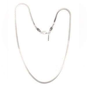 Sierra Winter GOOD LOOKIN' NECKLACE - 20” - herringbone silver